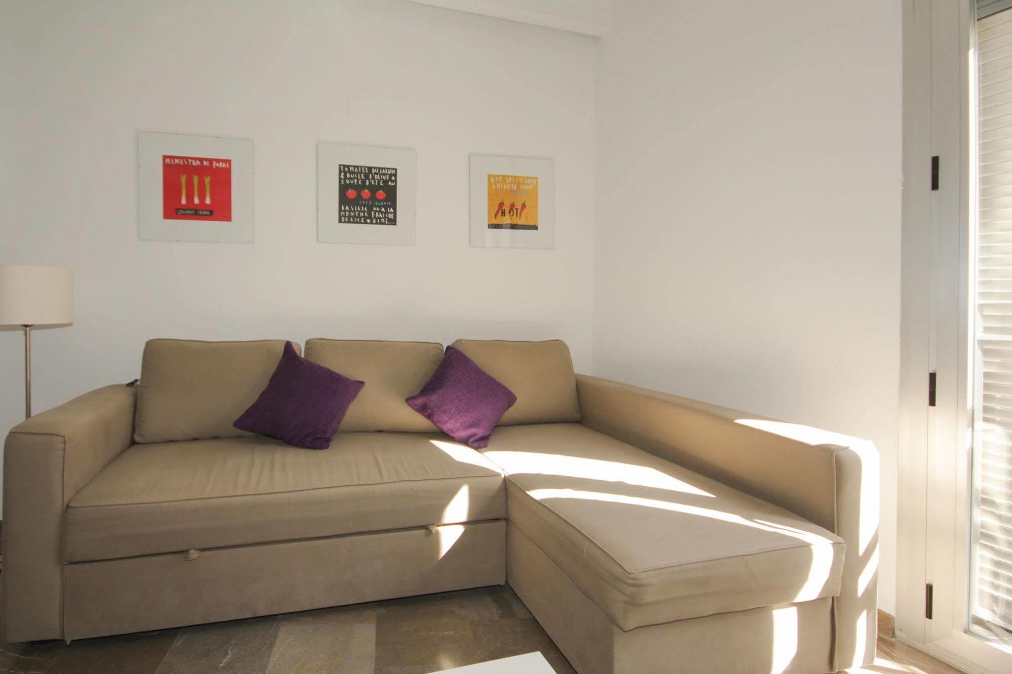 Apartamentos Turisticos Costa Azul Granada Exterior foto